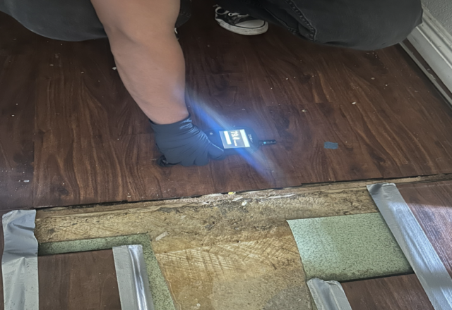 Slab leak detected in Costa Mesa